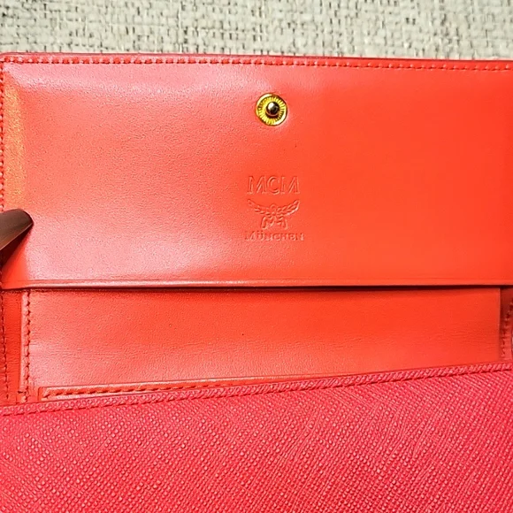 MCM Wallet - Picture 3 of 8